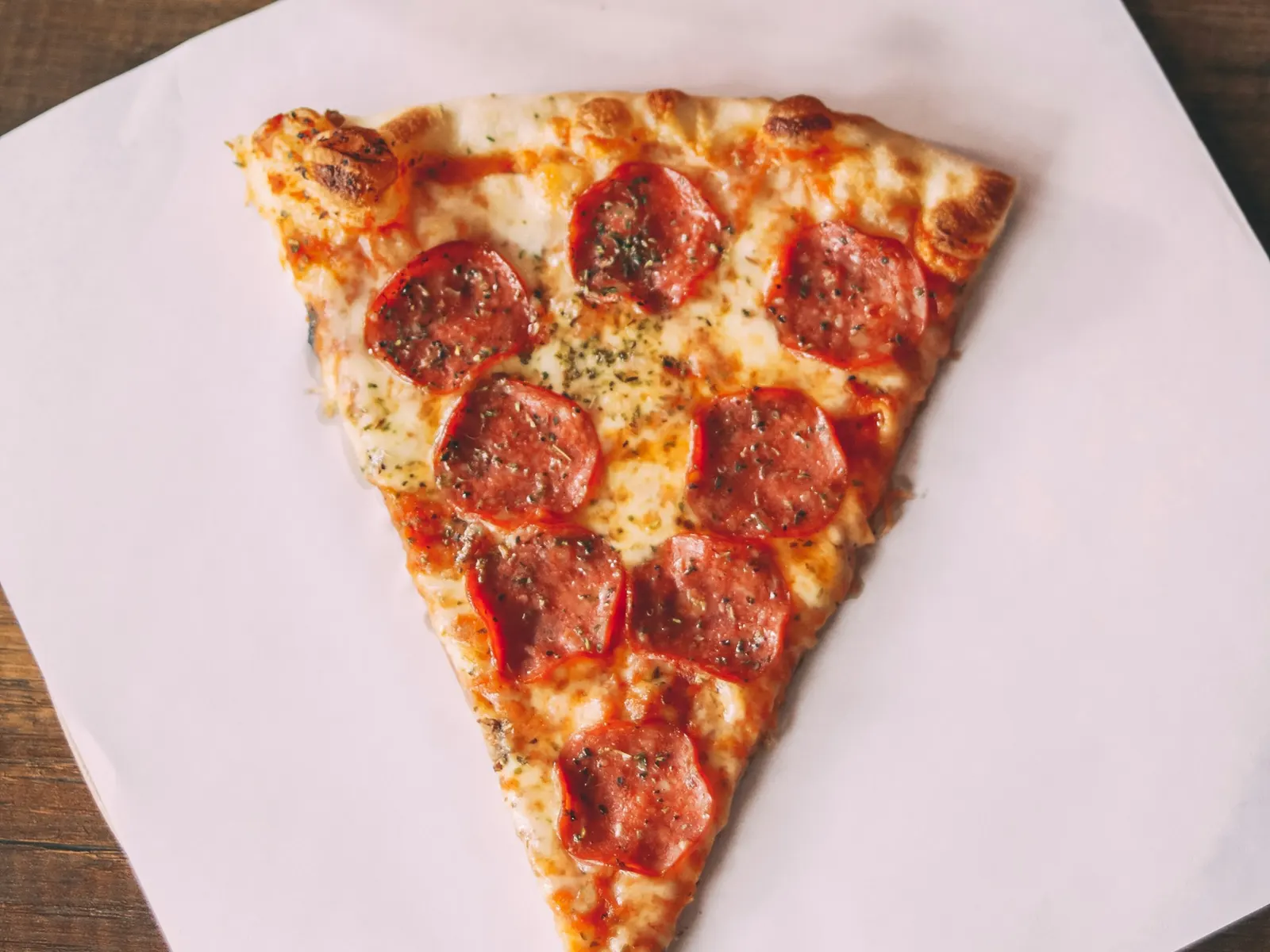 Slice of pepperoni pizza